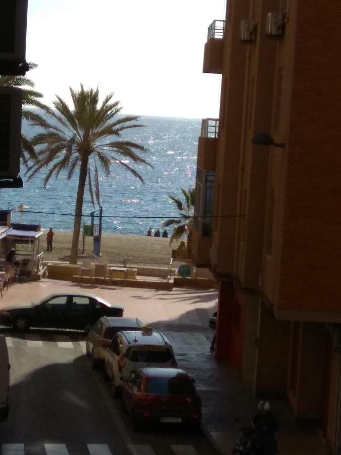 Piso Almeria Playa Bagian luar foto